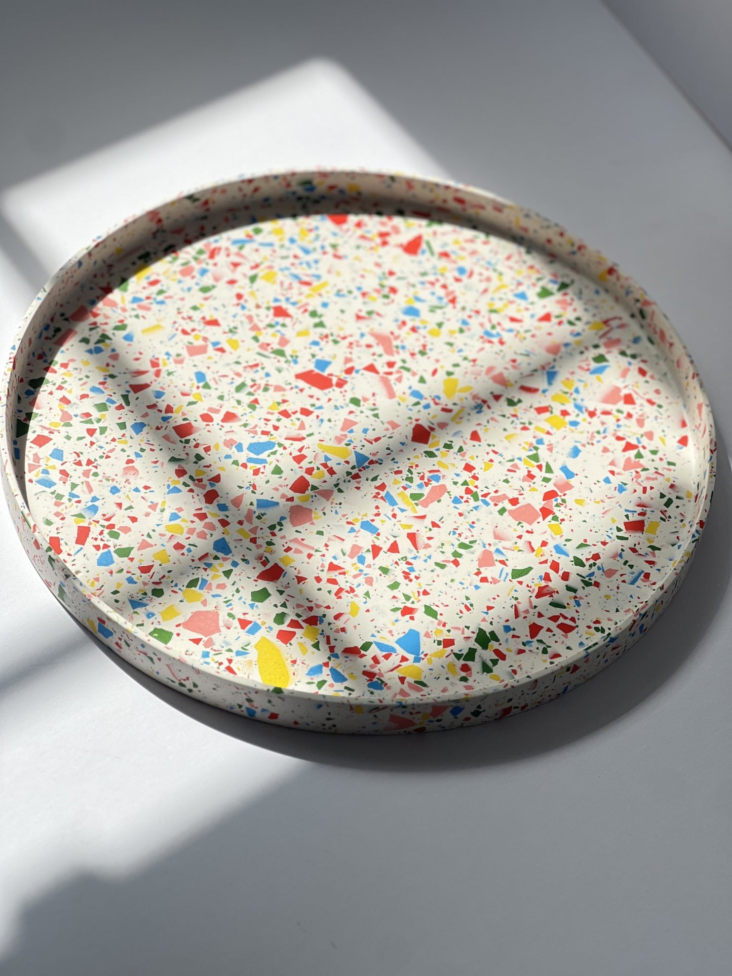 Large Nostalgia Range Round tray