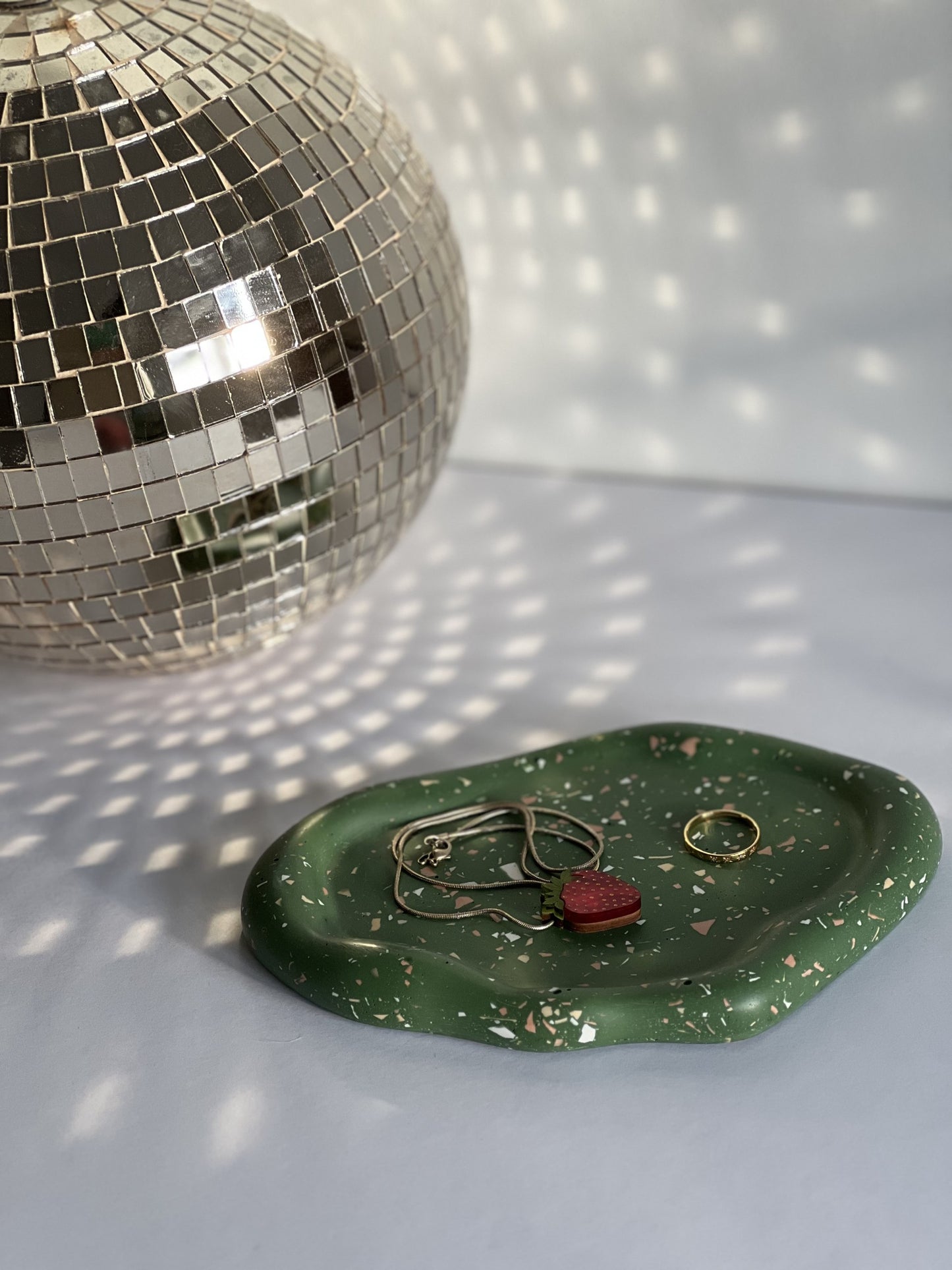 Green | Neutral terrazzo shards Wavy Tray