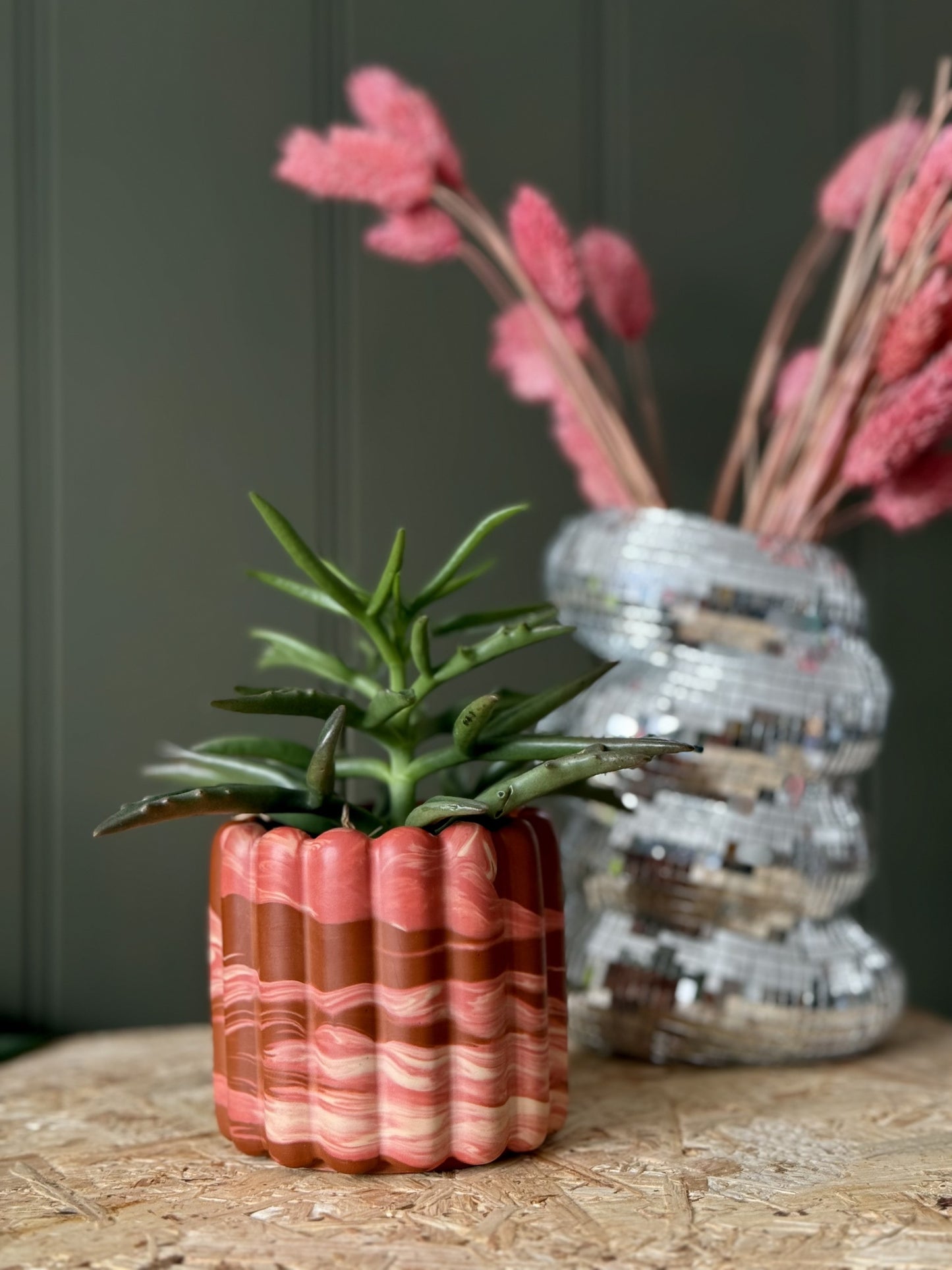 Scalloped Mini Planter